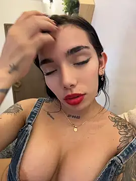 milasantana_ 现场XXX聊天