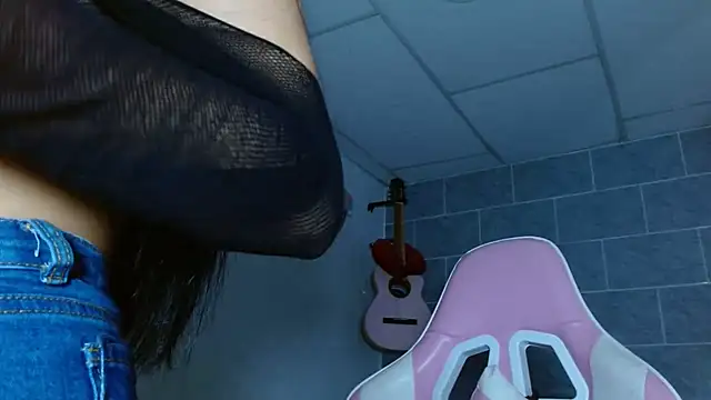 Chat +18 de Thatt-6 ao vivo