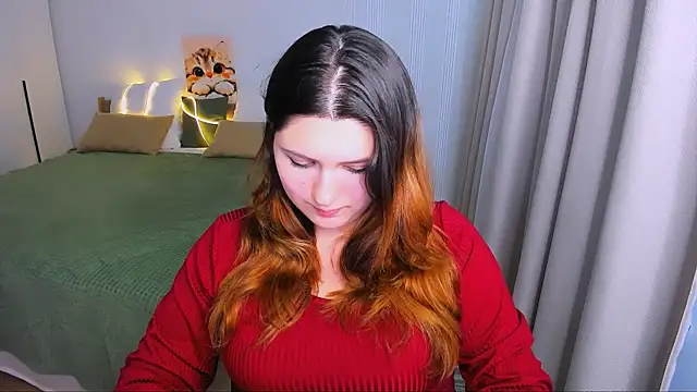 XXX chat uživo modela FieryMilena
