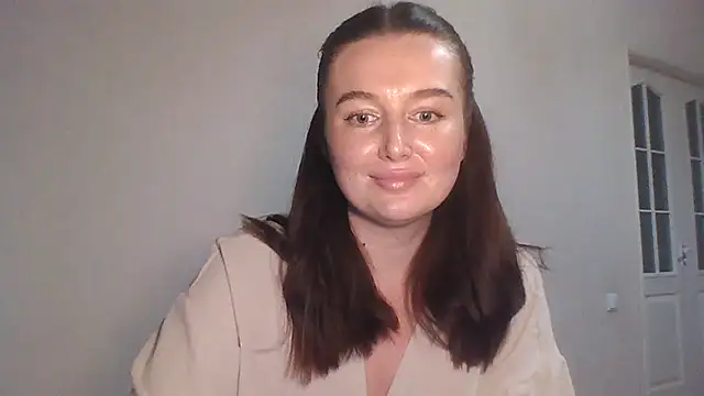 LilianaSwetx Adlı Modelin Canlı XXX Sohbeti