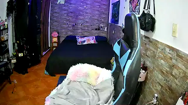 AngelaQueen_ লাইভ XXX চ্যাট