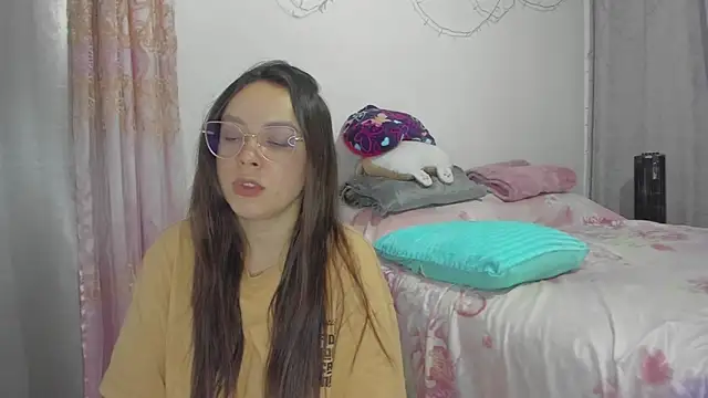 Chat XXX en directo de HARLEYNAPIER