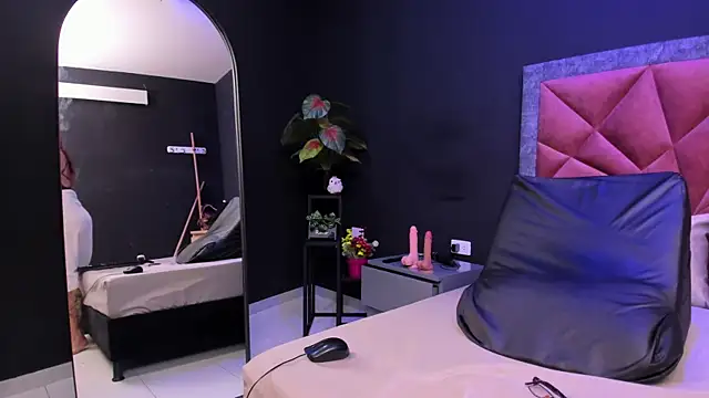 دردشة mia_milff الجنسية المباشرة