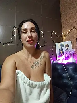 Chat XXX ao vivo de angel_demon17