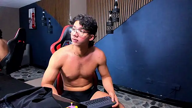Chat XXX en directo de Axxel_Muscle