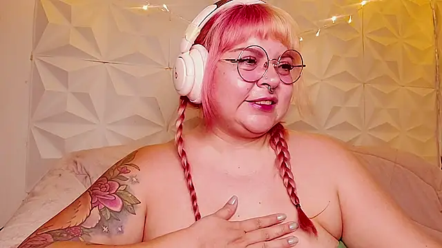 Živý XXX chat Satyn_doll