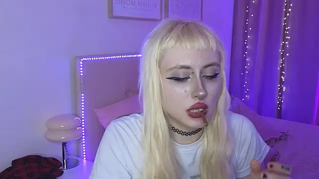 rraffaellka's Live XXX Chat