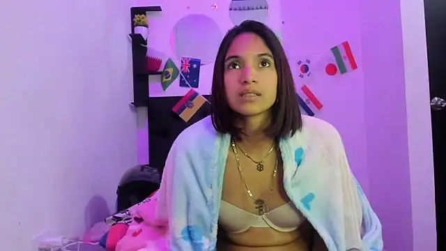 دردشة sapphire_brown20 الجنسية المباشرة