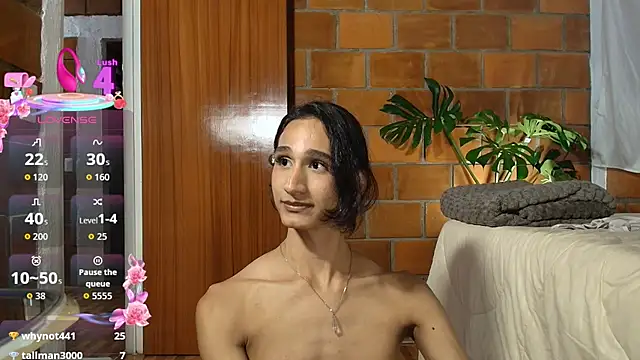 skyyfoxpraga Adlı Modelin Canlı XXX Sohbeti
