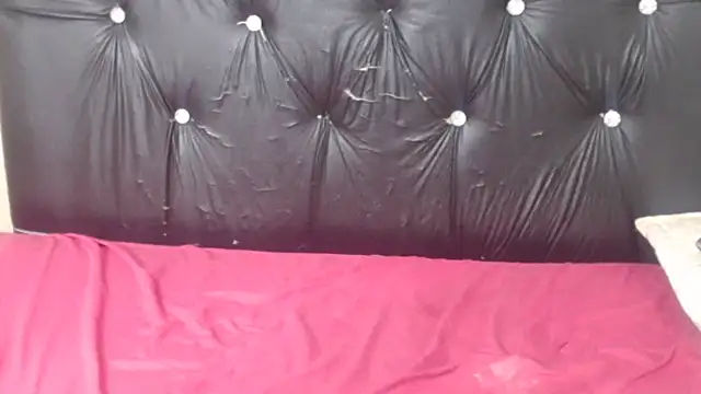 GirlFromTheSouth_'s Live XXX Chat