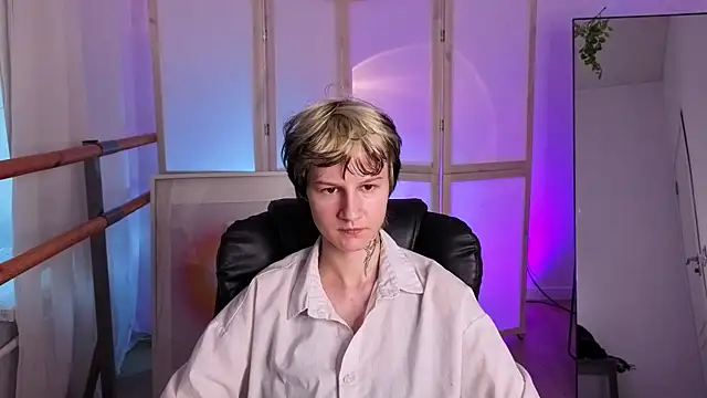 Senpai_Sins' Live XXX Chat