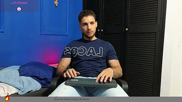XXX chat uživo modela Kiing_001