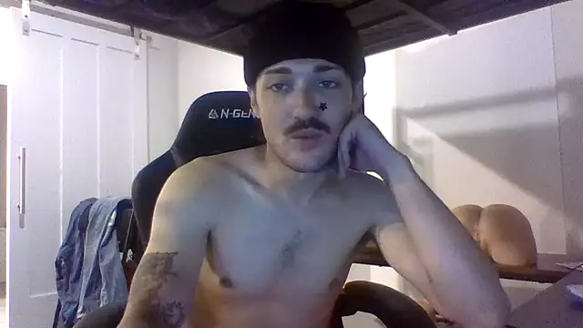 Jbenz420 Show in webcam