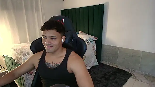 Chatroom XXX en direct de man_dur07