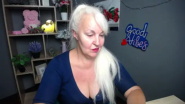BlondyLeeBest's Live XXX Chat