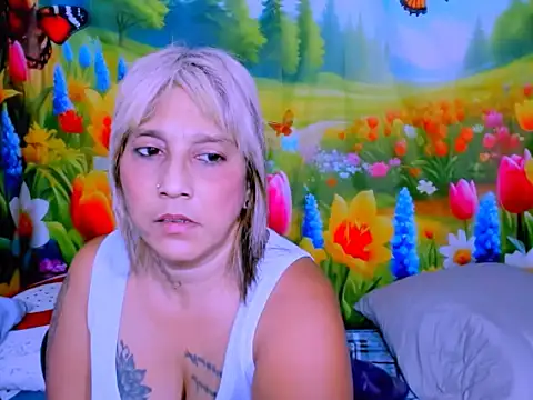 indianroxy Live XXX Chat