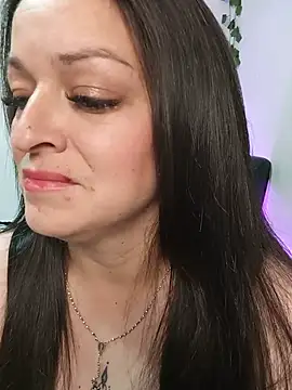 Živý XXX chat Isa_bluee