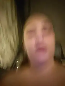 IRINA_DIAMONDのライブXXXチャット