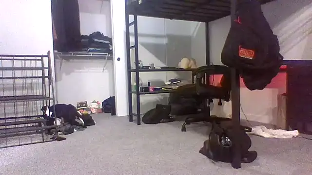 Jbenz420 Show in webcam