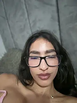 DulceLenns XXX чат на живо