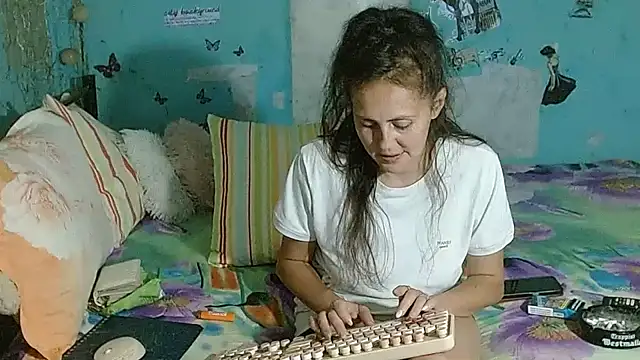 brighteyes77's Live XXX Chat