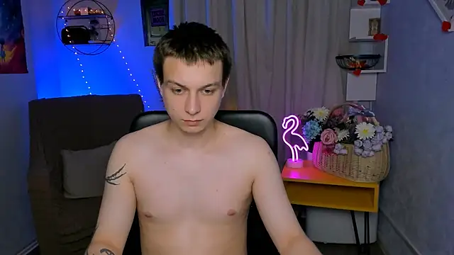eric_nova Adlı Modelin Canlı XXX Sohbeti