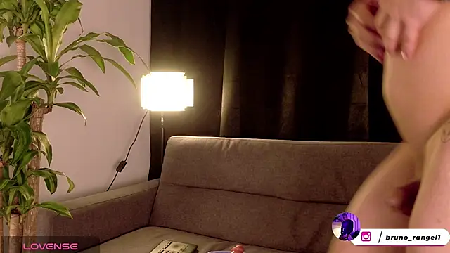 צ'אט XXX בשידור חי של Bruno___69