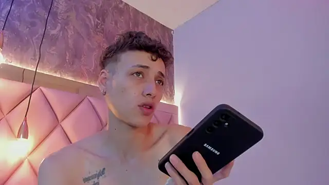 megan_100 Obrolan Langsung XXX