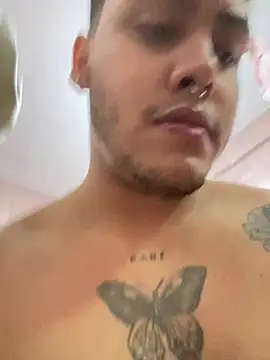 Saul_88's Live XXX Chat