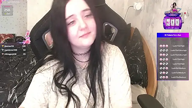 your_8a8y Chat XXX in diretta