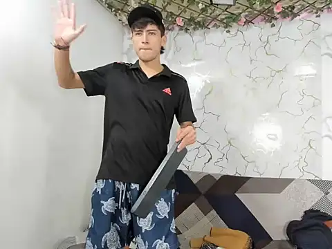 Esteban_VIP_ – Naživo XXX chat