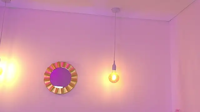 צ'אט XXX בשידור חי של mayavexx