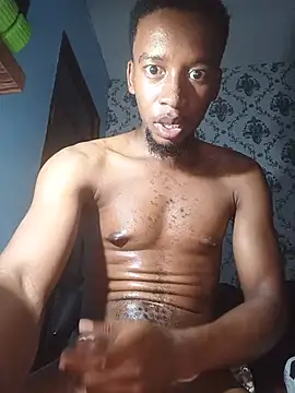 Chatroom XXX en direct de PrettyDickk1