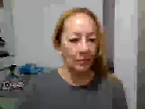 Czat XXX na żywo – Anya_01