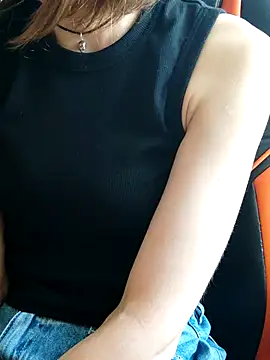 Aashikalaa Live XXX-chat