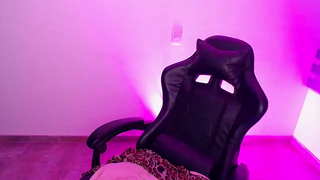 Beamber_n Live XXX chat
