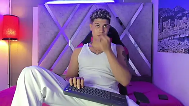 XXX chat uživo modela dominic_connor