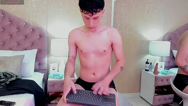 LephyStar Adlı Modelin Canlı XXX Sohbeti