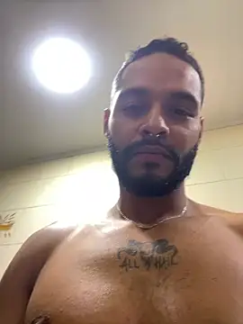 Chat XXX ao vivo de bigblack0111