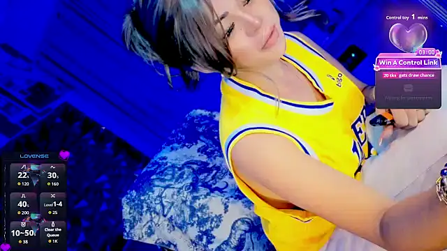 KYLIE_SHEMALEのライブXXXチャット