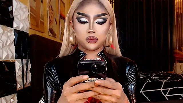MassiveCockTrans XXX чат на живо