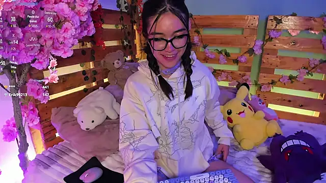 צ'אט XXX בשידור חי של Majito_Cute