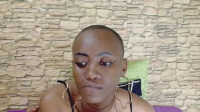 Chat XXX ao vivo de EbonyOlive69