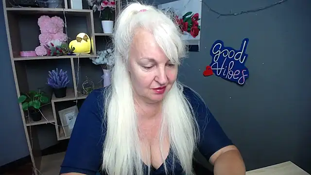 BlondyLeeBest – Live XXX-chat