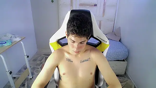 bby_cashh: απευθείας συνομιλία ΧΧΧ