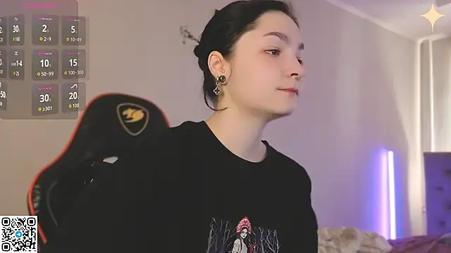 Luna_Moon13 Adlı Modelin Canlı XXX Sohbeti