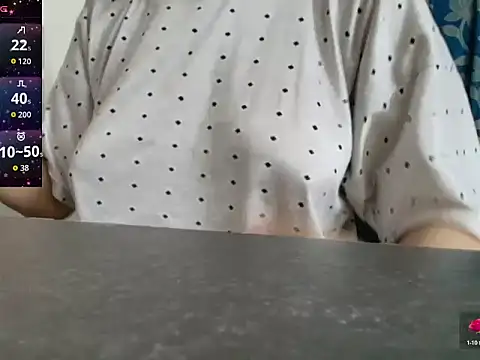Reika_01's Live XXX Chat