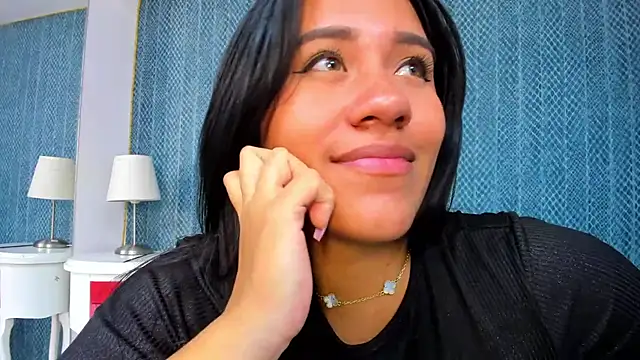 sofhia_lopez 라이브 XXX 채팅