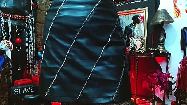 LunaTikka – Live XXX-chat