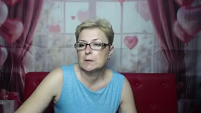 دردشة EmiliaGree الجنسية المباشرة